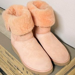 UGG classic short boot in peach color